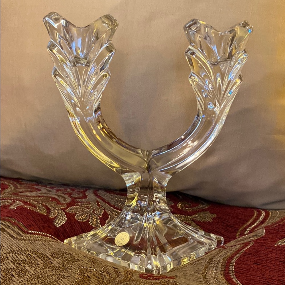 Elegant Crystal Candle Holder